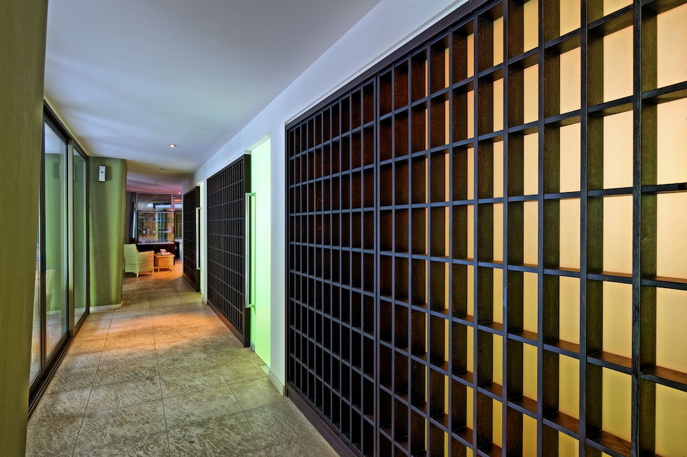 Sitia Beach City Resort and Spa 7/63