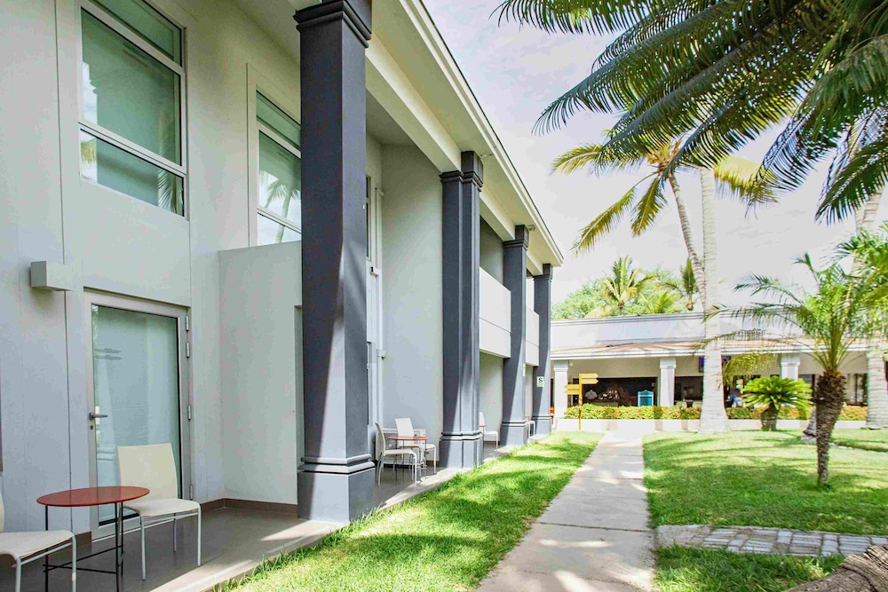 CASA ANDINA PREMIUM PIURA 6/76