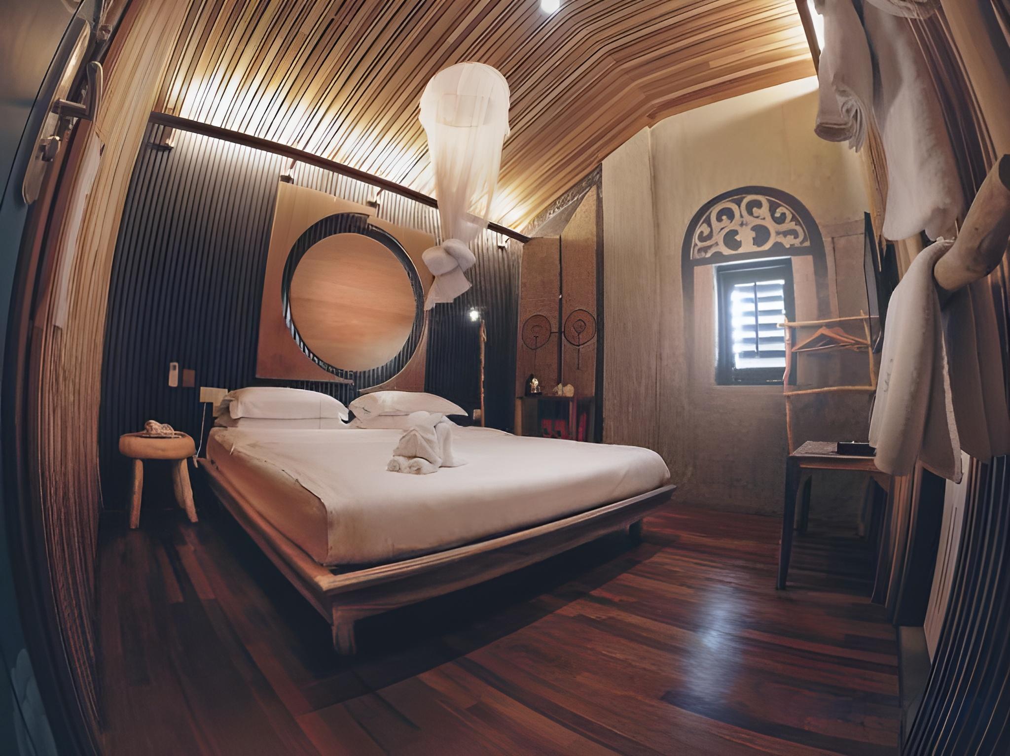 Room, Attic