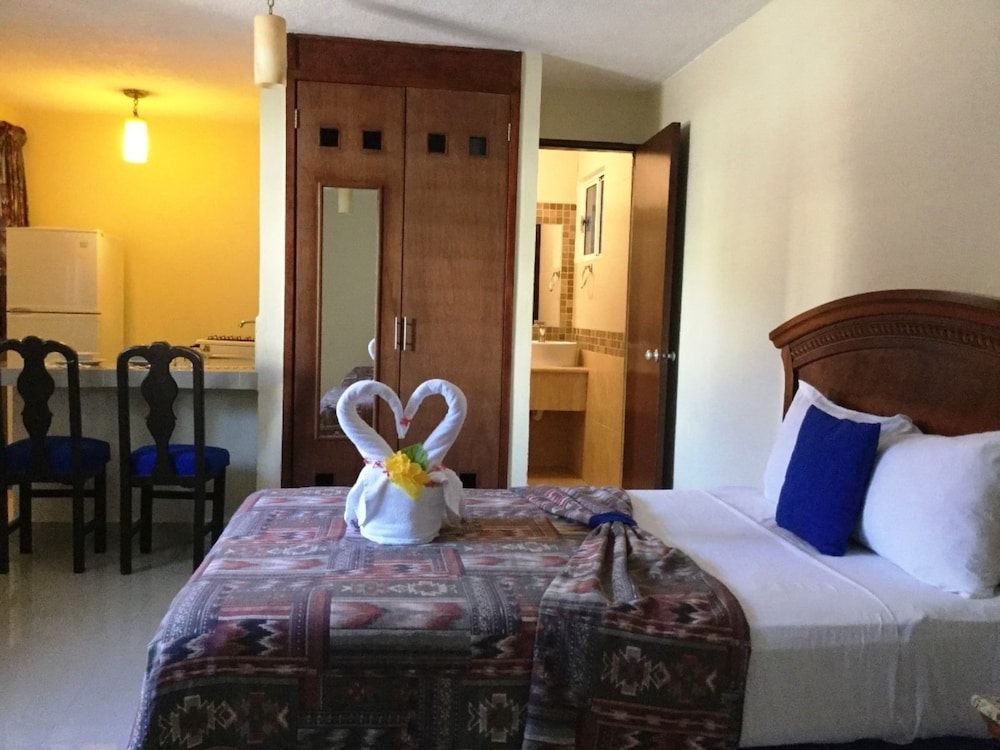Studio, 2 Double Beds