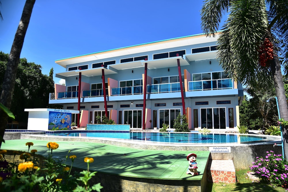 Imsook Resort 6/31