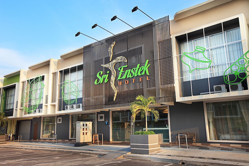 SRI ENSTEK HOTEL 6/53