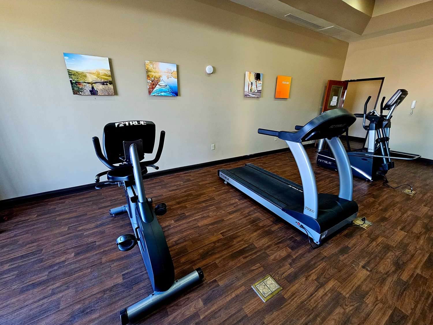 Comfort Inn and Suites Independence 24/40