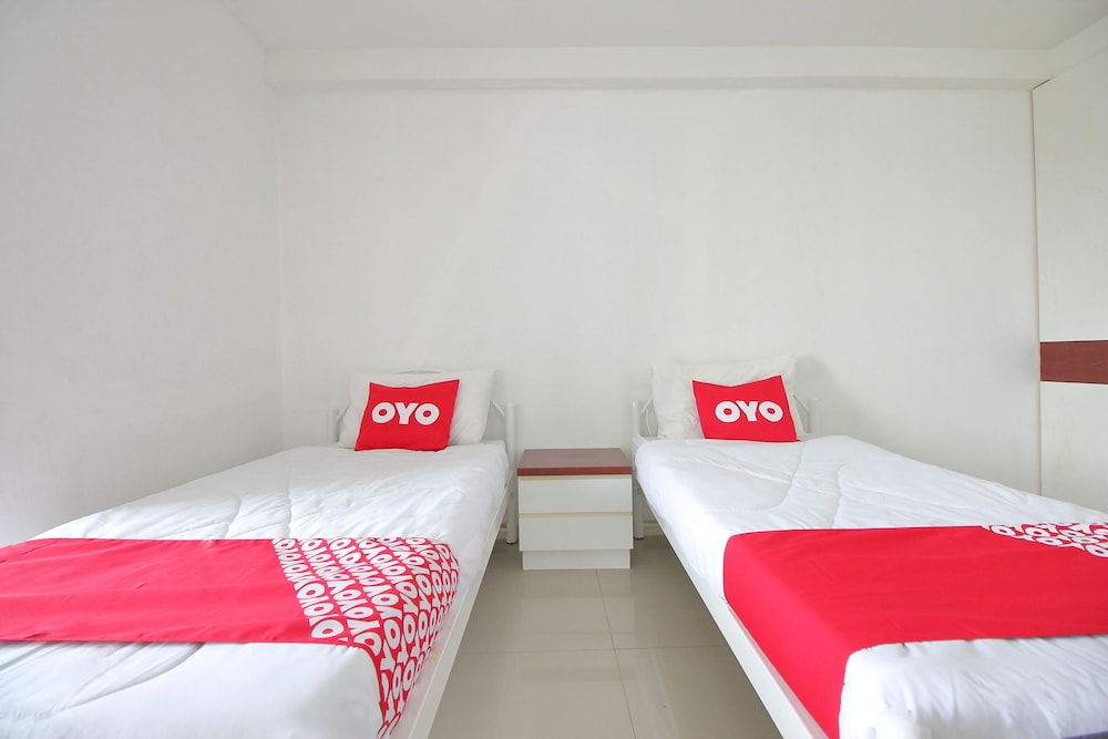 Super OYO 498 Ladawan Villa 7/20