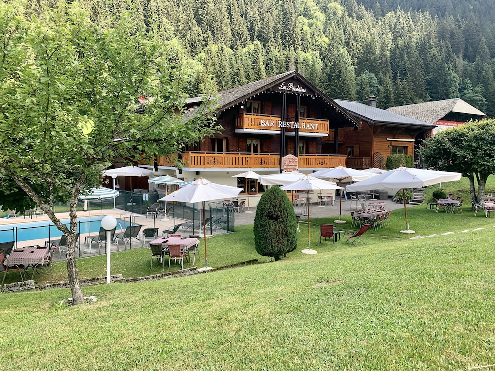 Hotel Les Prodains 39/50