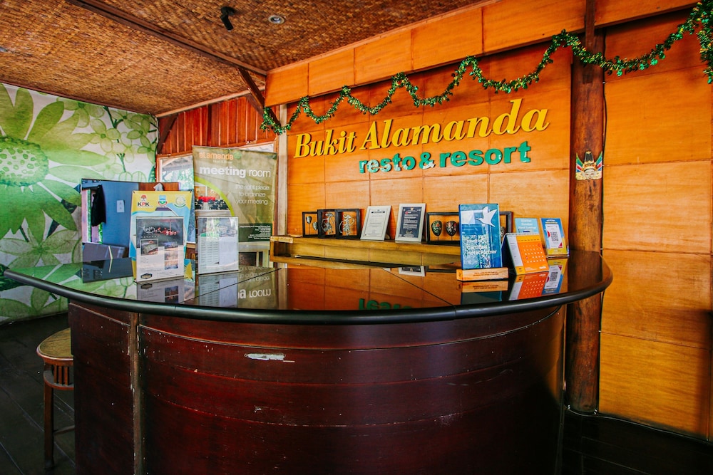 Bukit Alamanda Resort 11/71