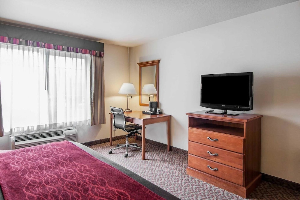 Comfort Inn & Suites Salem 19/31