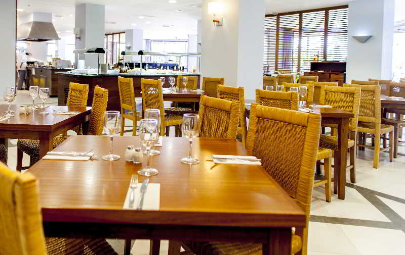 Precise Resort El Rompido-The Club 25/50