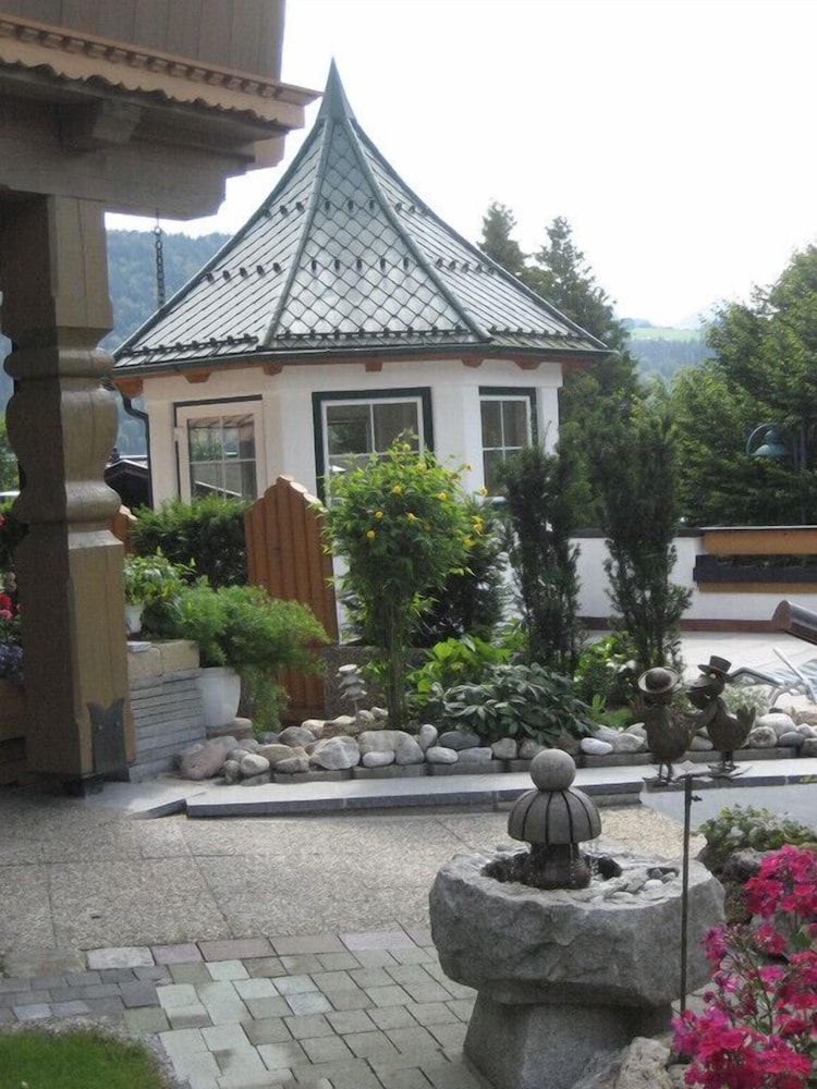 Gastehaus Auer 30/36