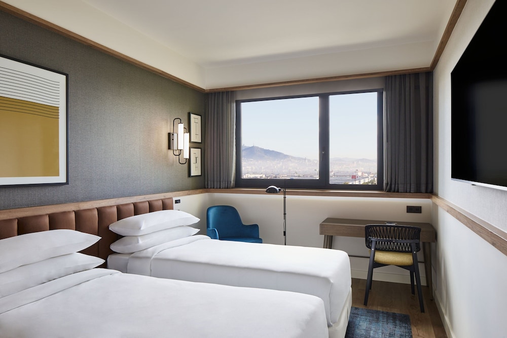 Four Points by Sheraton Barcelona Airport 6/50