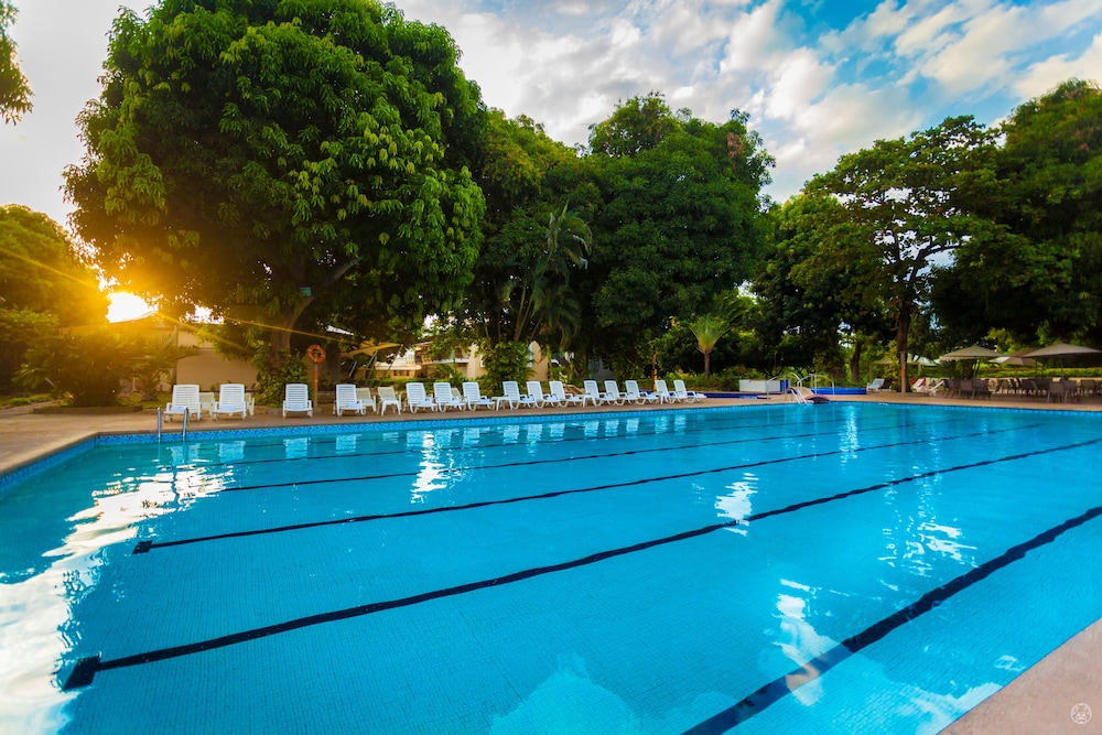 Ghl Relax Hotel El Puente 34/60