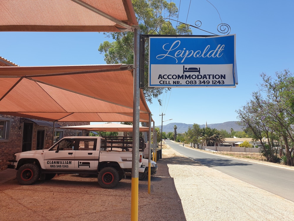 Clanwilliam Accommodation 42/46