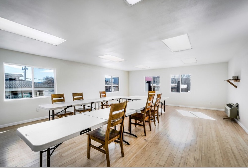 Surestay Plus Hotel By Best Western Susanville 41/45
