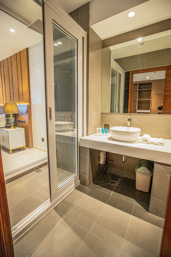 Solano Hotel 19/21