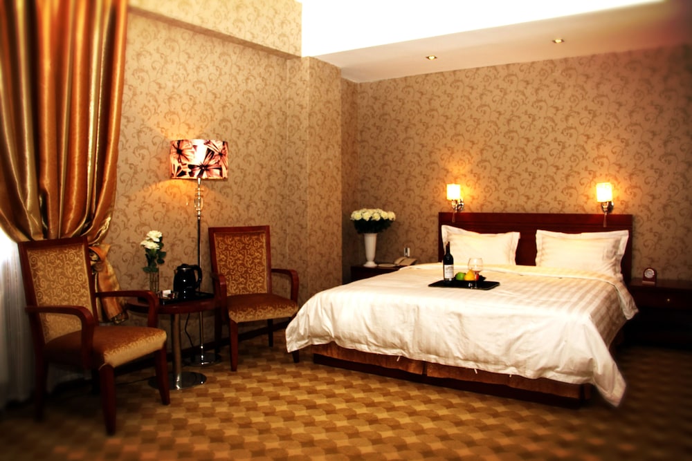 Ub City Hotel 11/50