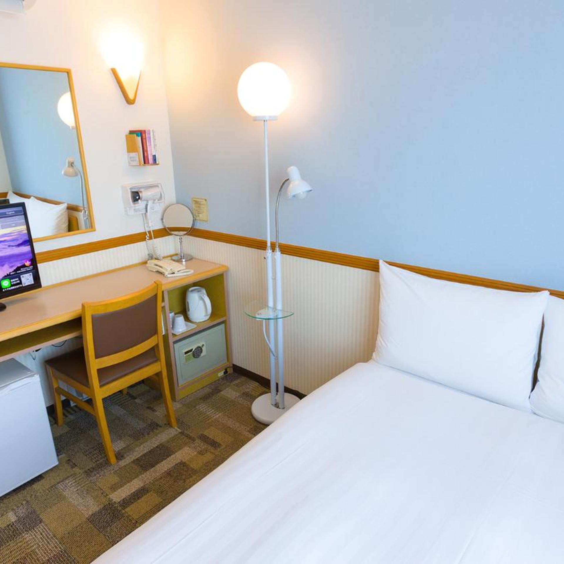غرفة سوبيريور مفردة بسرير مزدوج للمدخنين، Toyoko Inn Kokura-eki Shinkansen-guchi 7/9