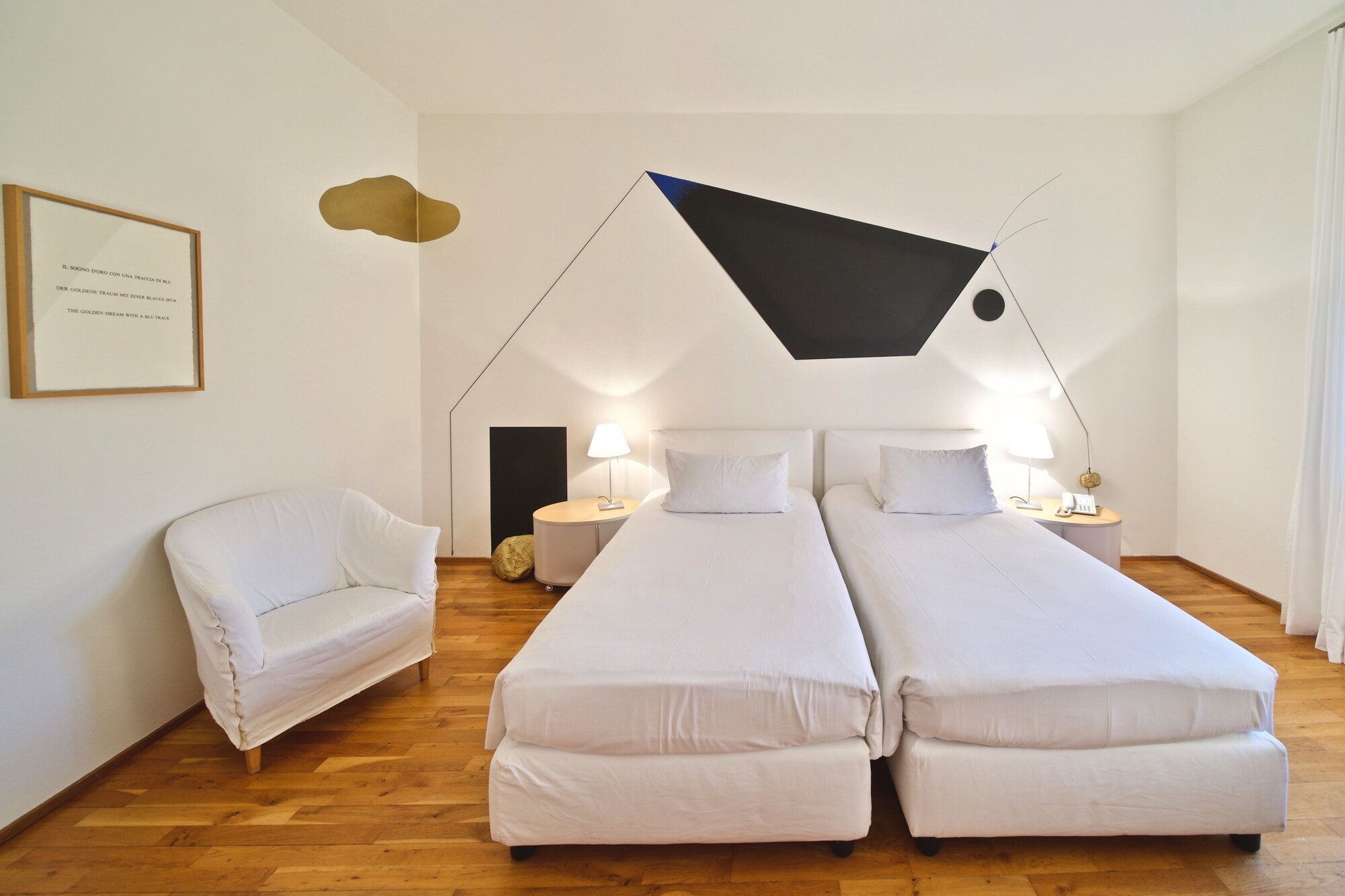 ART, DOUBLE BED