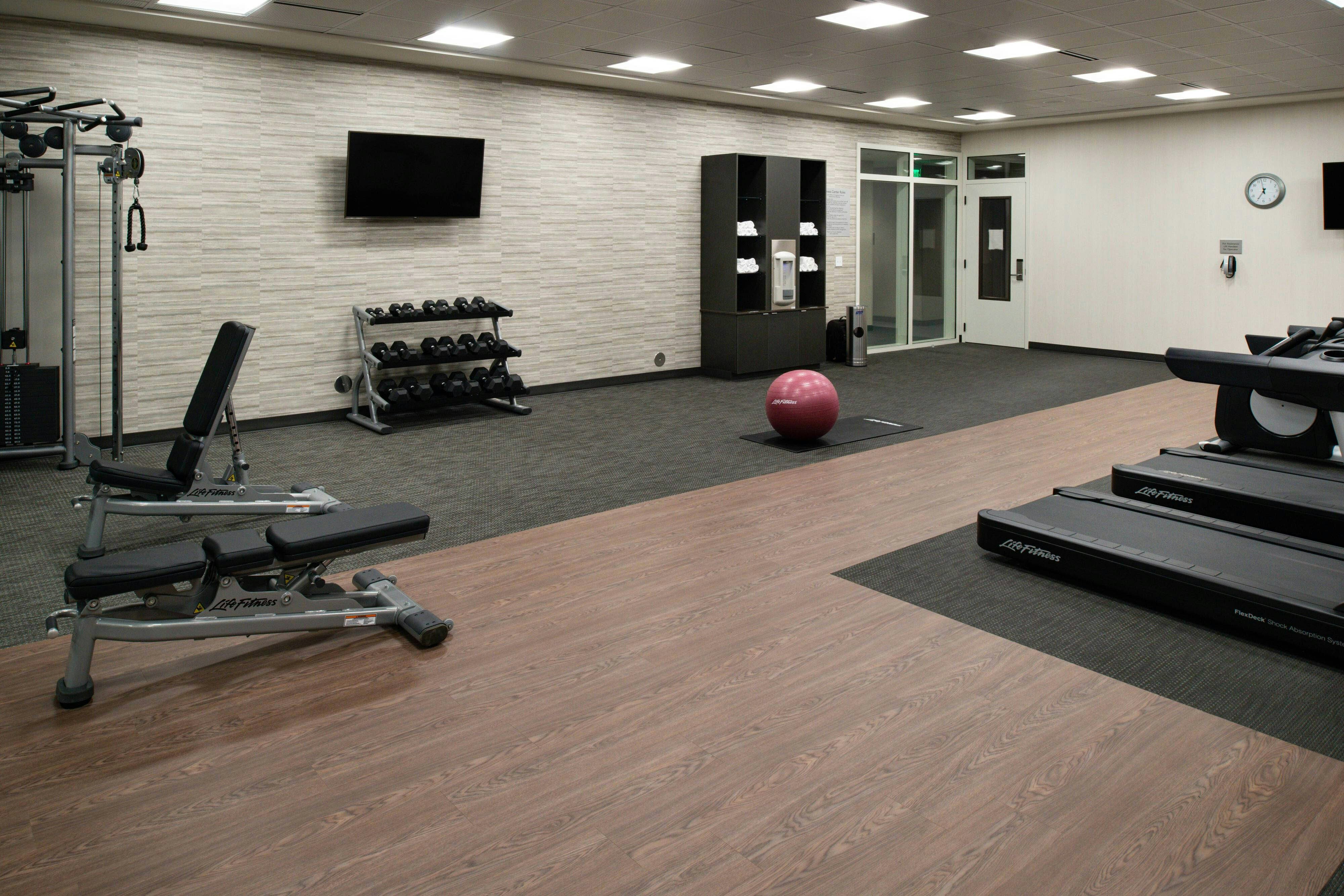 Courtyard by Marriott Charlotte Steele Creek 7/13