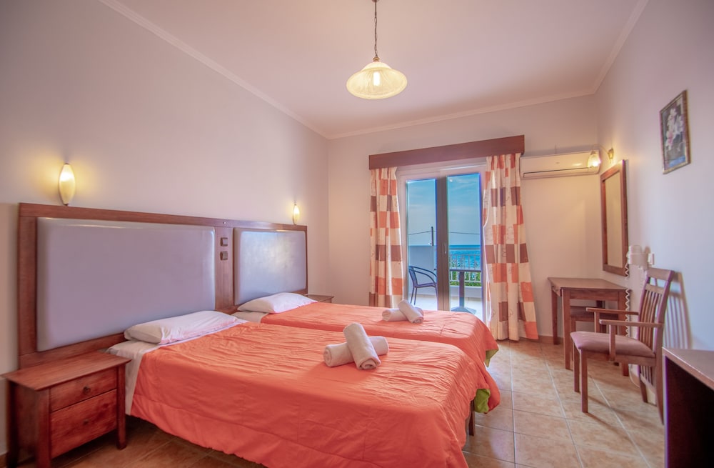 Agoulos Inn 15/50