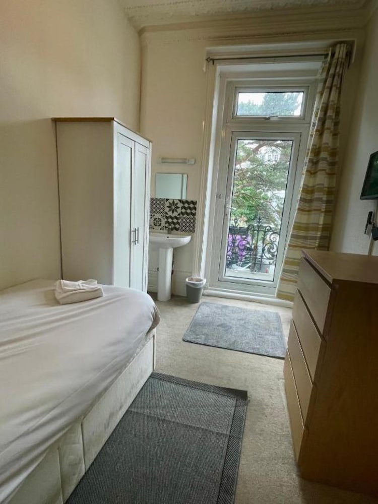 Standard Single Room with view and balcony