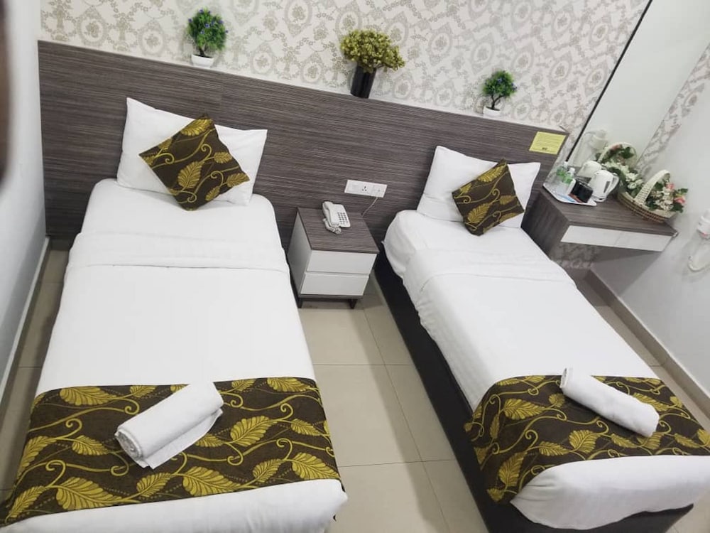 D'metro Hotel 41/61