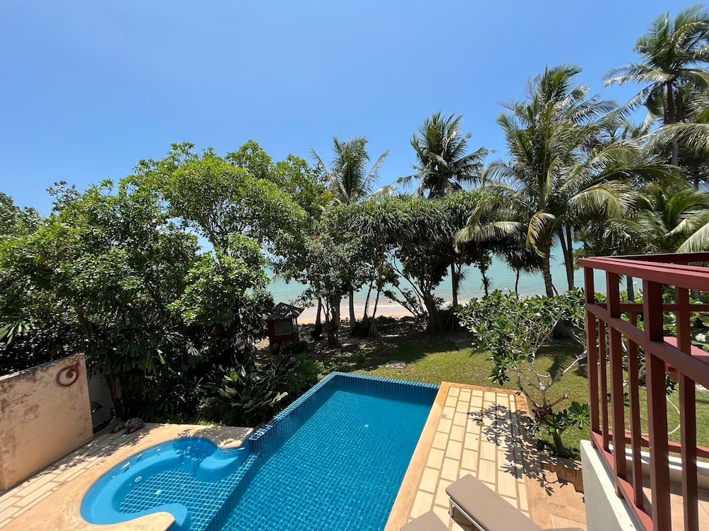 Amatapura Beach Villa 1 52/59