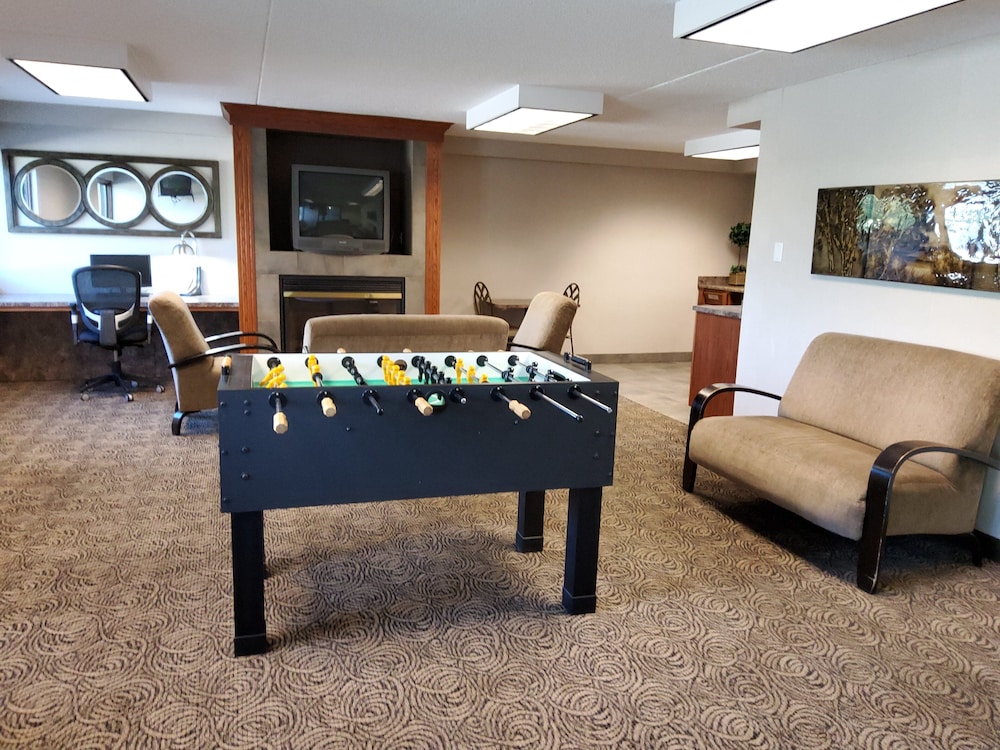 Klopfenstein Inn and Suites 21/34