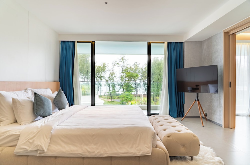 Kora Beach Resort Phuket 14/49