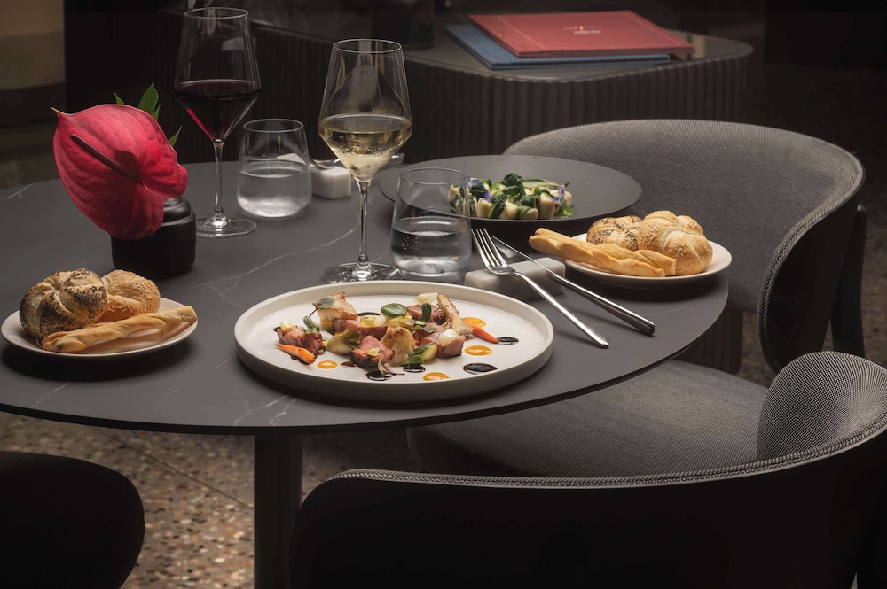NH Collection Milano CityLife 34/50