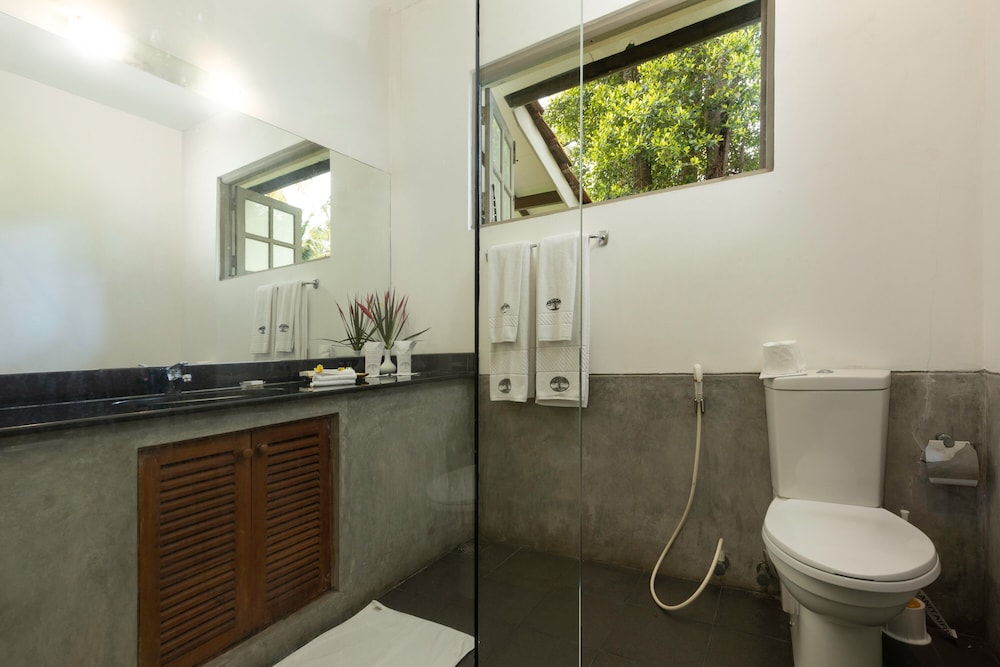 Tamarind Tree Garden Resort 61/62