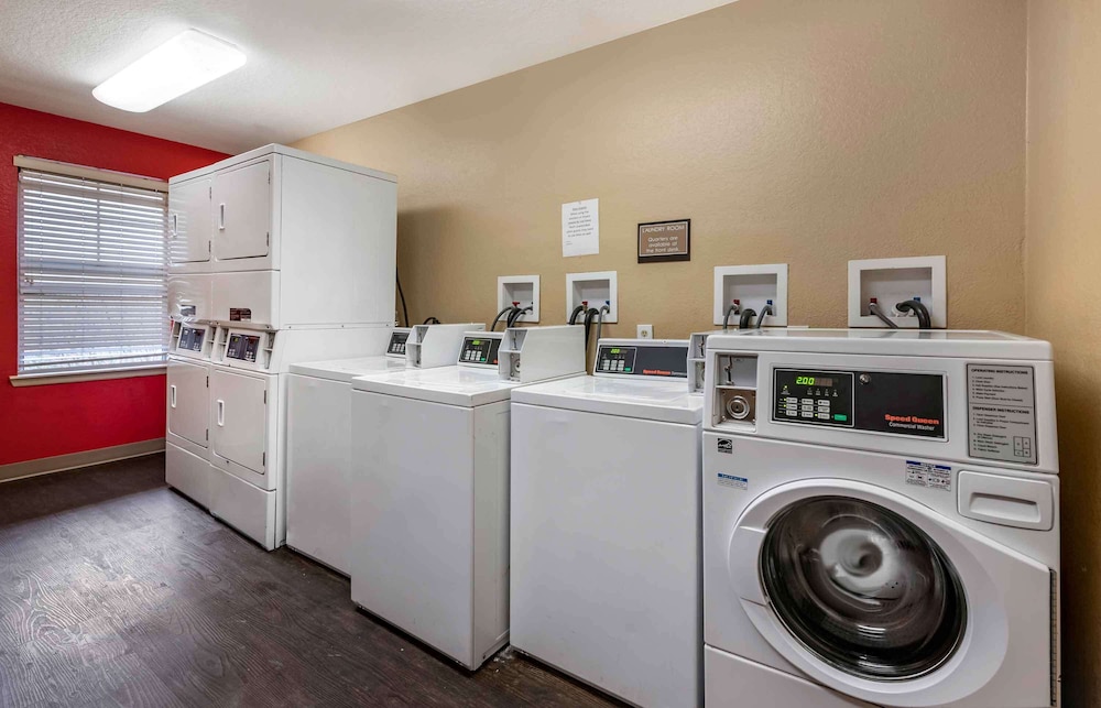 Extended Stay America Suites Orlando Southpark Commodity Cir 8/50