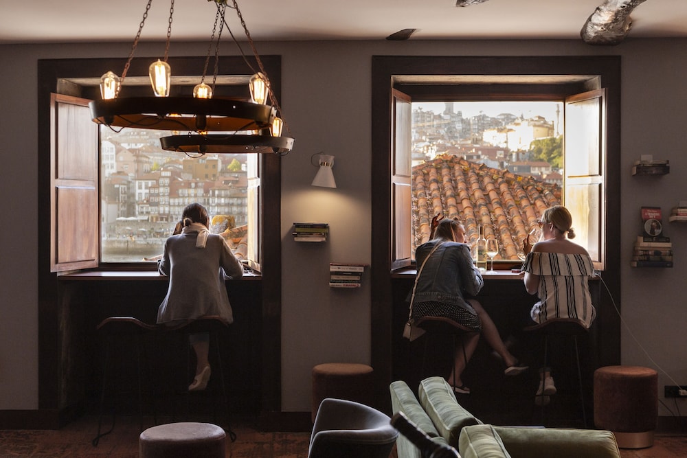 The House Of Sandeman Hostel & Suites 8/50