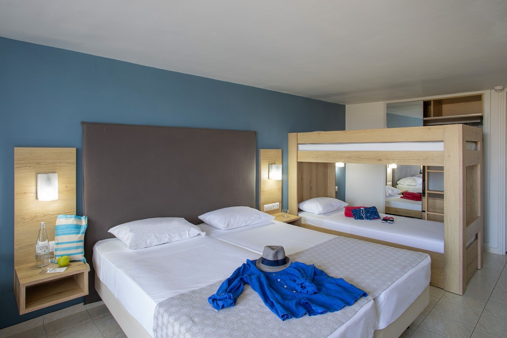 Sol By Melia Marina Beach Crete 34/87