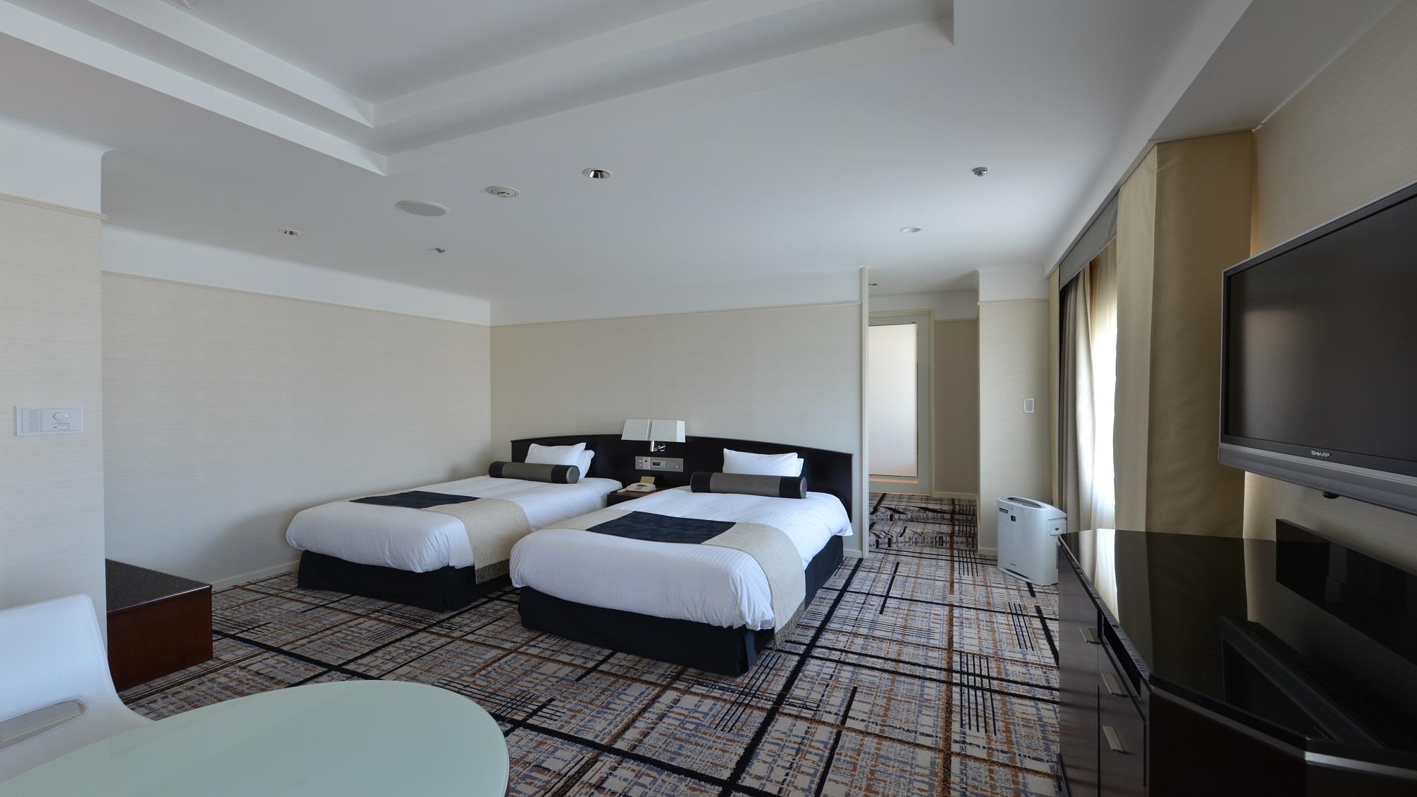 Junior Suite, Gran Via View