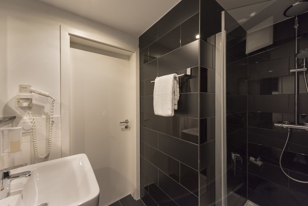 Wyndham Duisburger Hof 18/53