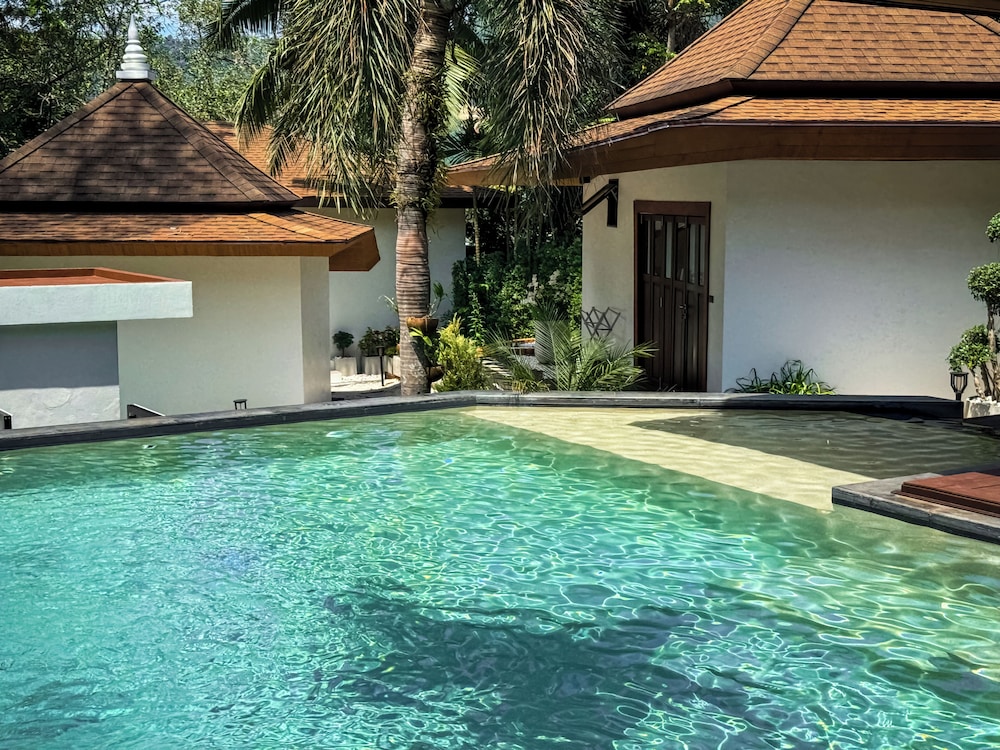 Villa Tantawan Resort And Spa 45/47