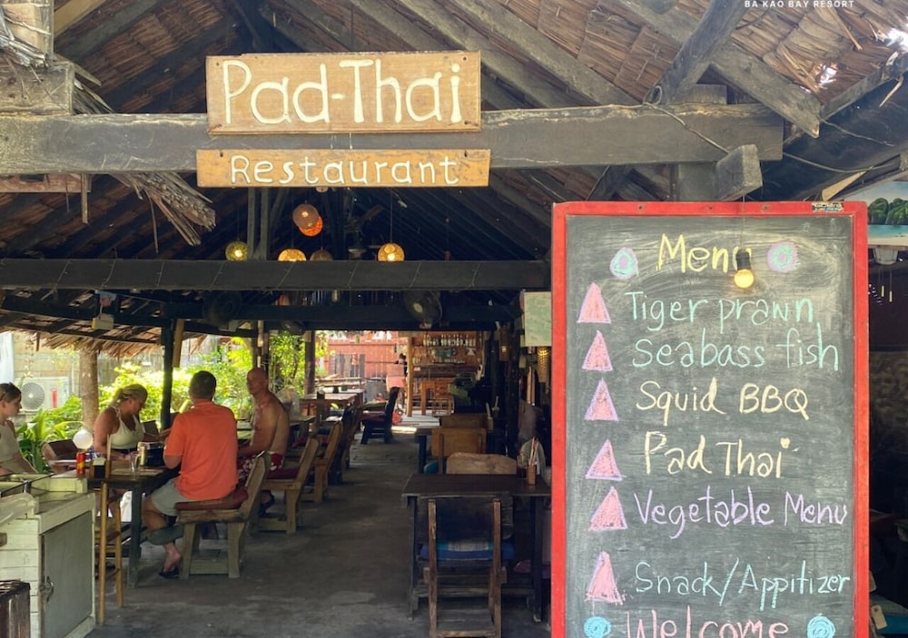 PHI PHI BA KAO BAY RESORT 3/50