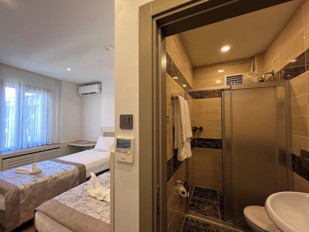 Gul Hotel 18/46