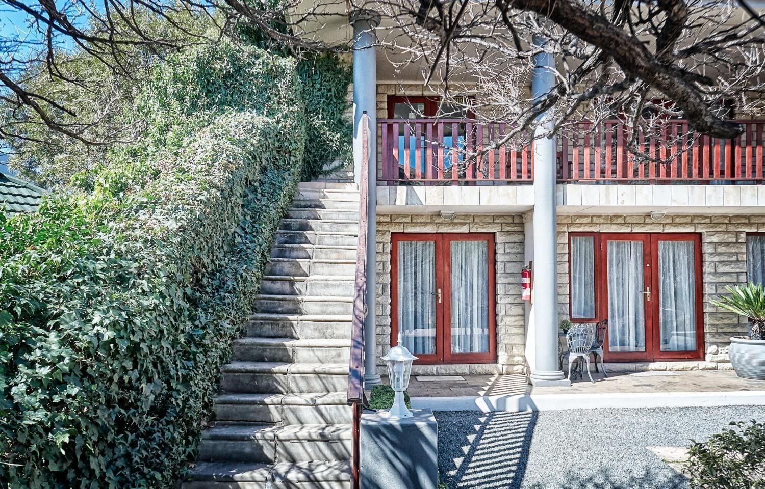 Riverwalk B&B 7/48