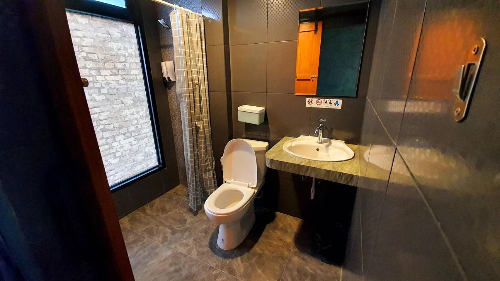 Phooree Boutique Hotel 34/36