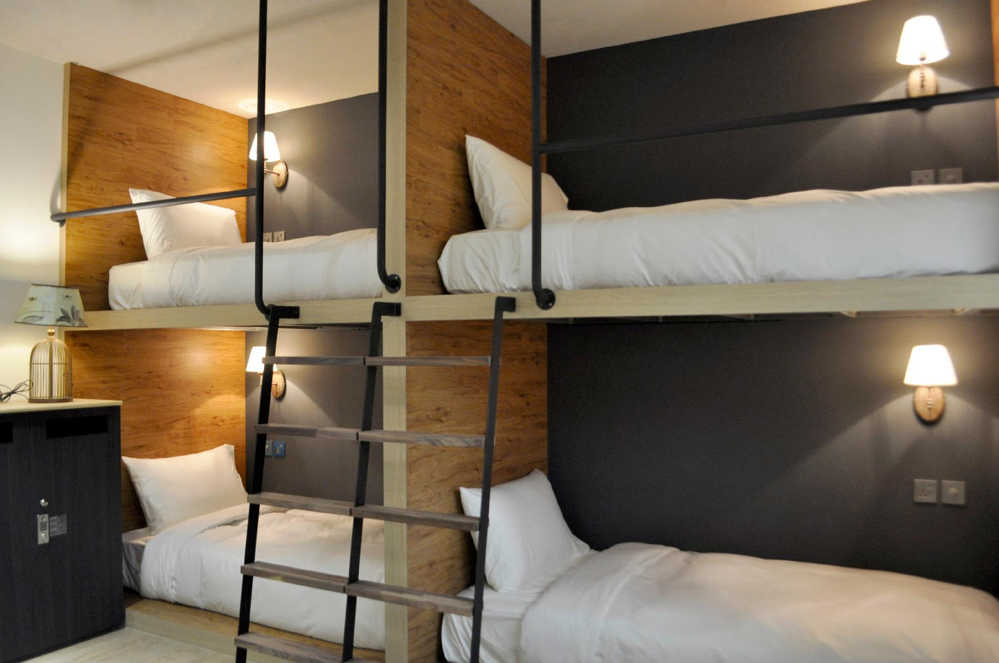 Room, Quadruple, 4 Beds, Shared Bathroom