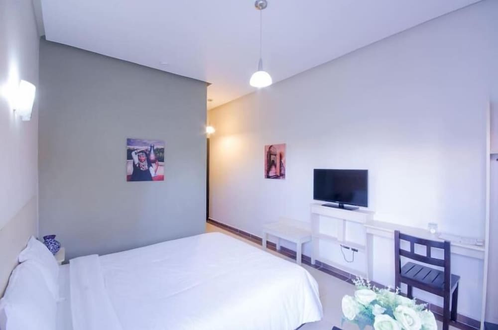 STANDARD, DOUBLE BED