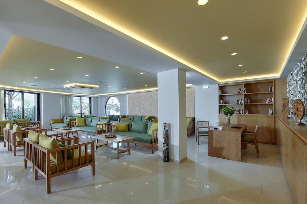 Arminda Hotel & SPA 56/76