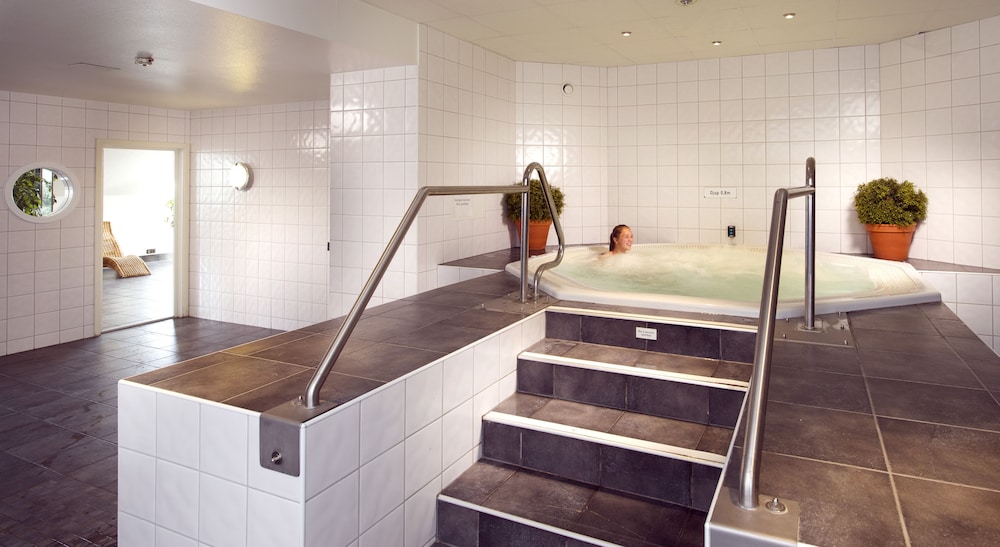 Home Hotel Fregatten 4/50