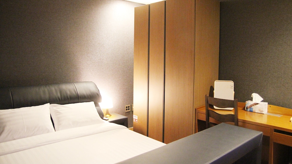 Mohenic Hotel Seoul Myeongdong 12/62