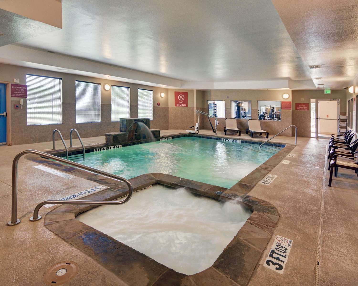 Motel6 Fort Worth, TX – I-35 & I-20 7/25