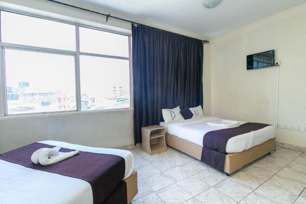 Fahari Triple Hotel 18/50