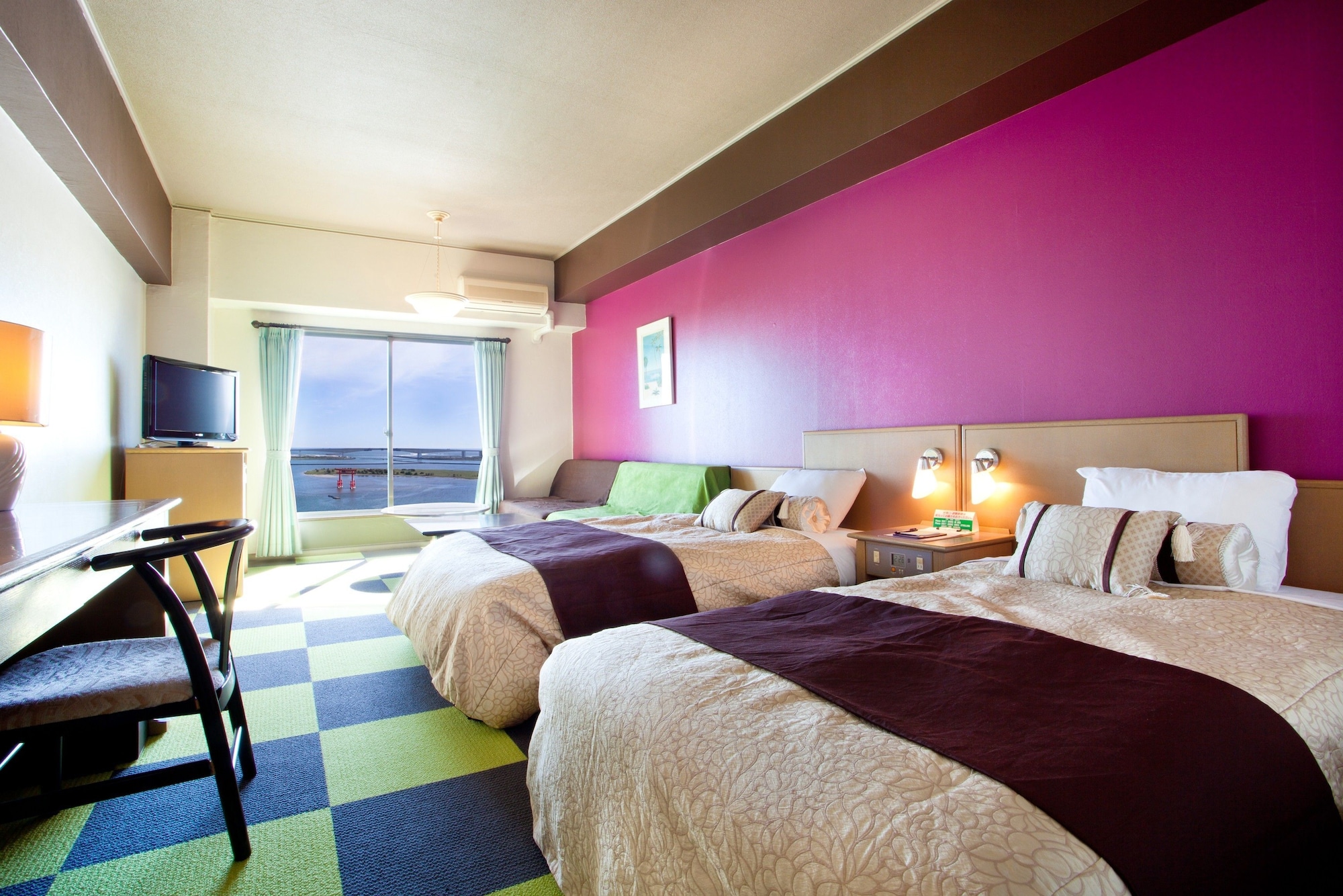 Semi Room, Deluxe, 3 Semi Double Beds