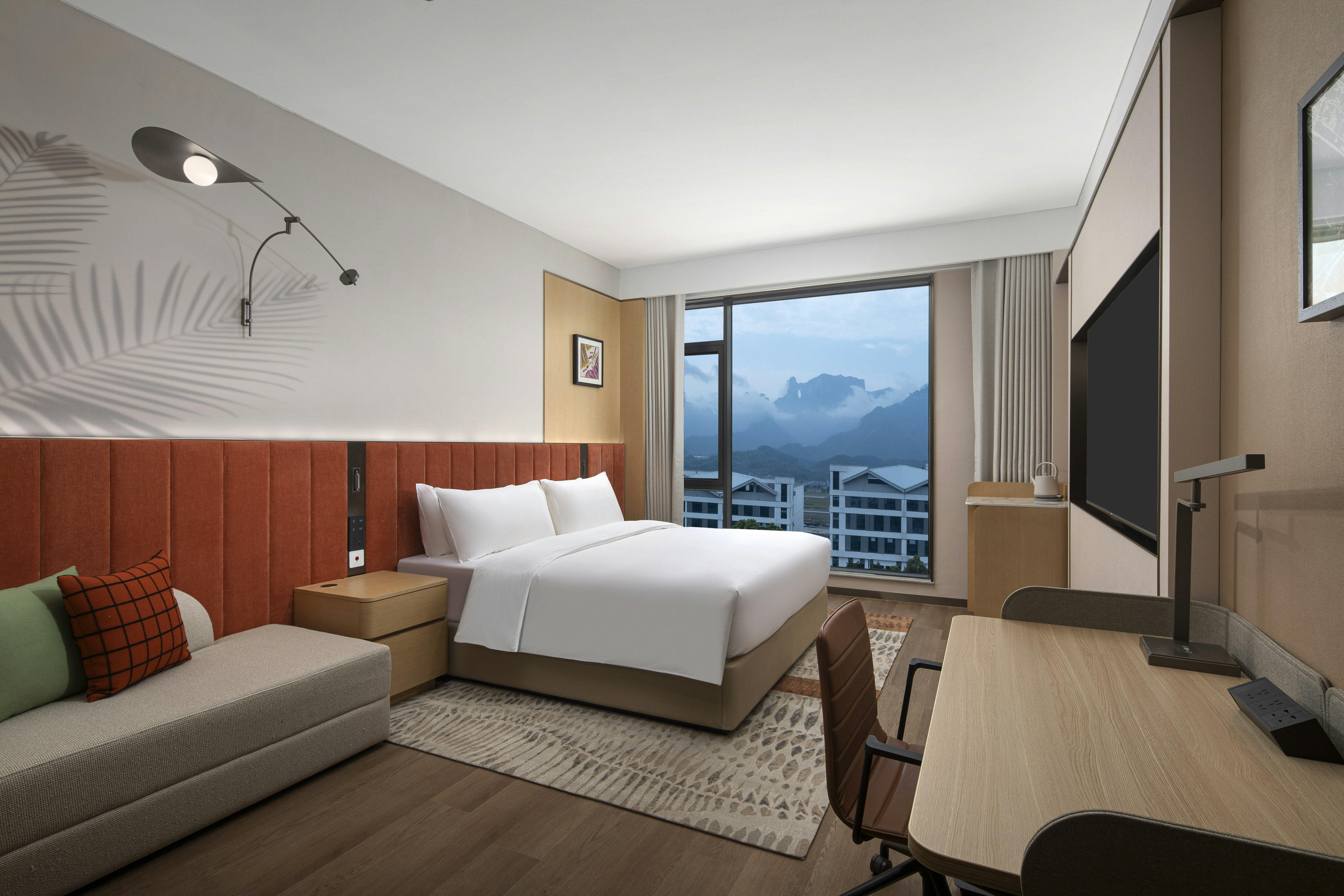 ROOM, KING BED, ACCESSIBLE