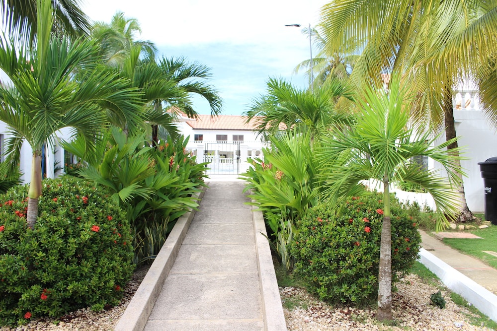 VAIA HOTELES 39/48